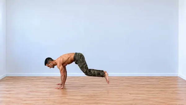 Burpee militar com salto